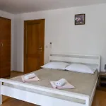 And Mara I Pavo 3* Medjugorje